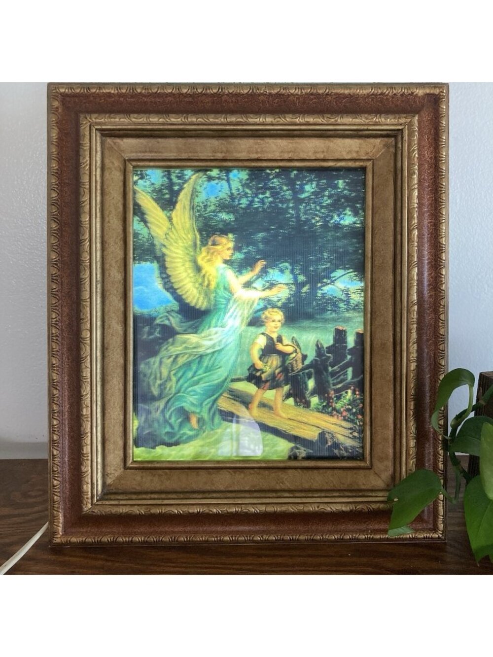 VTG Light Up Guardian Angel Child Crossing Bridge Gold Frame Holographic Lamp